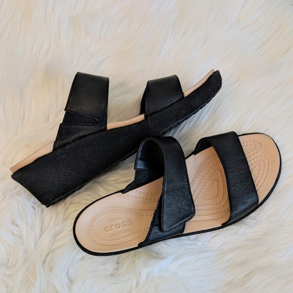 Crocs Wedge Sandals sz 9
